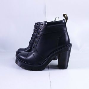 NEW Dr. Martens Averil Ankle Booties 23928001 Black